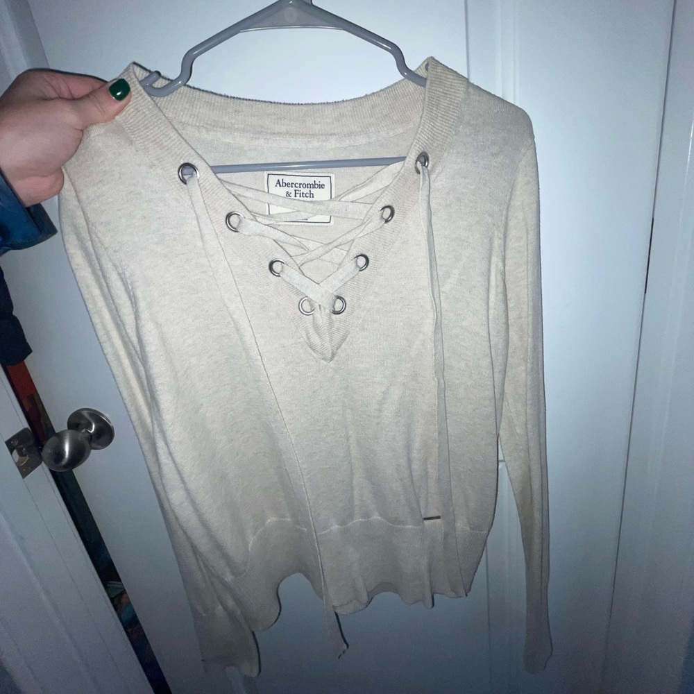 Abercrombie & Fitch Sweater